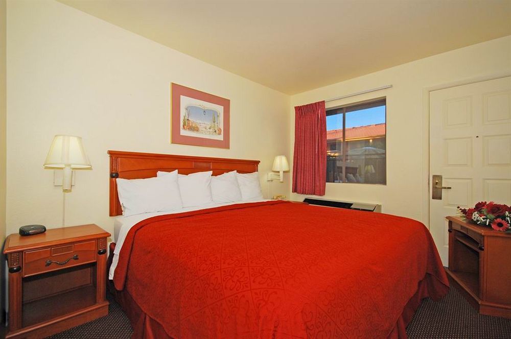 American Inn & Suites Mesa Zewnętrze zdjęcie